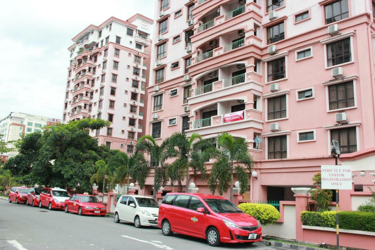 Marina Residence Suites @ Marina Court Resort Condominium Kota Kinabalu Exterior foto