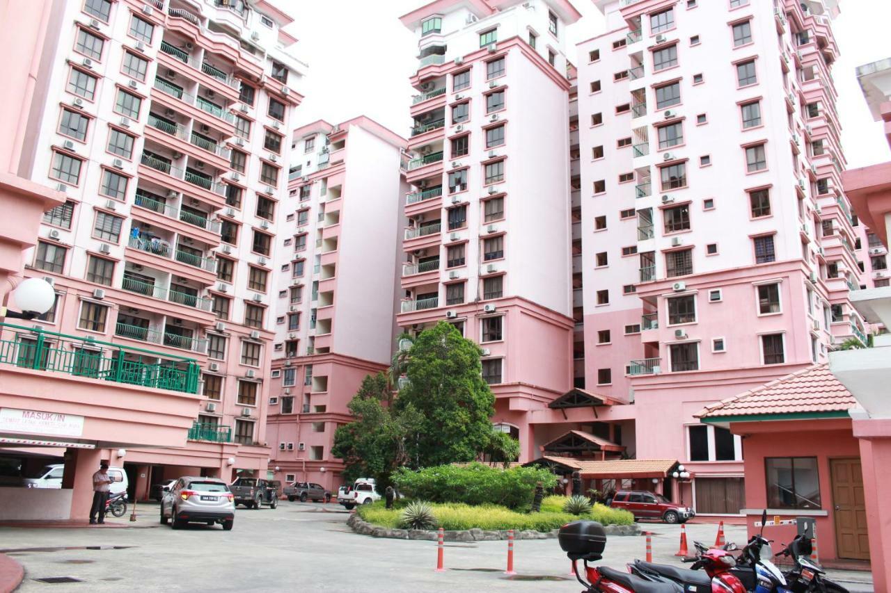 Marina Residence Suites @ Marina Court Resort Condominium Kota Kinabalu Exterior foto