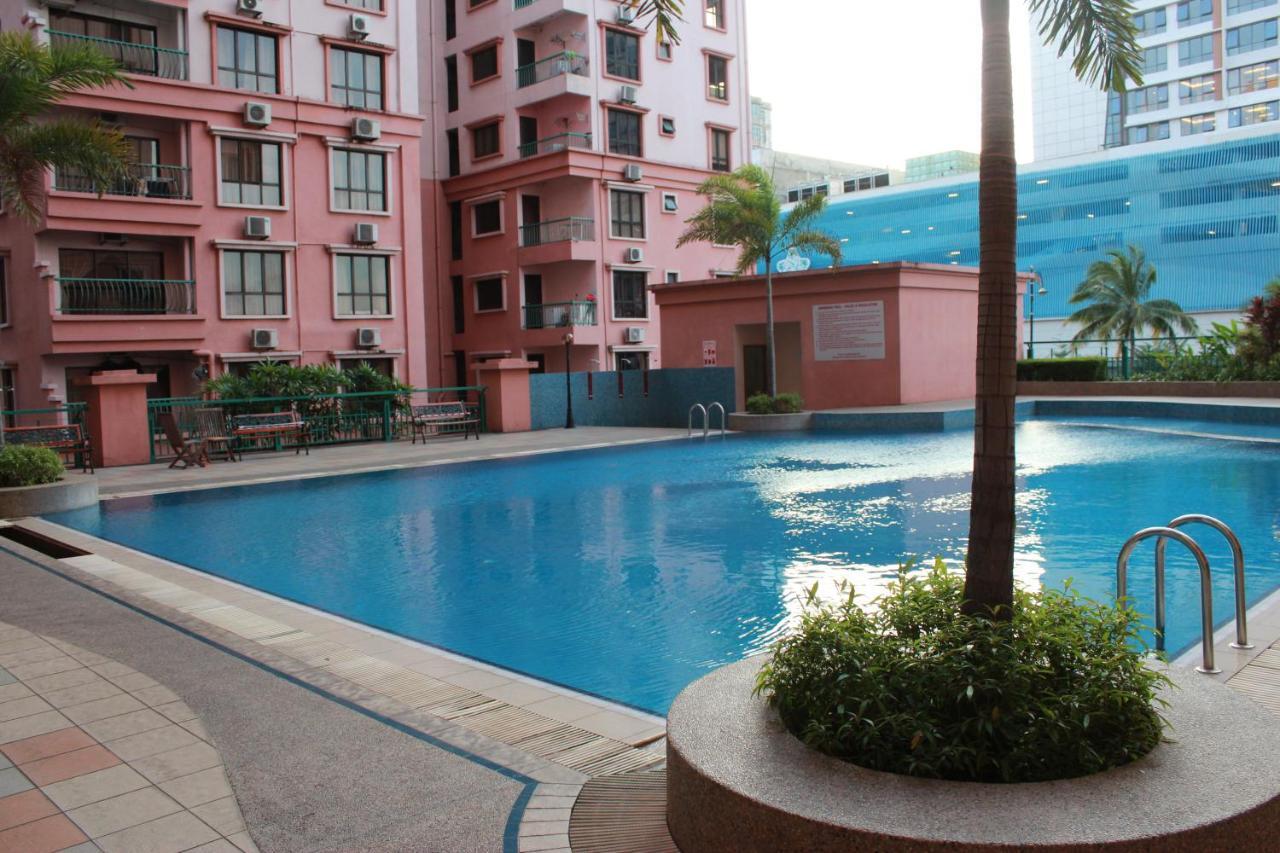 Marina Residence Suites @ Marina Court Resort Condominium Kota Kinabalu Exterior foto